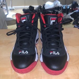 FILA MB "Black/Red" Grade School Boys' Shoe